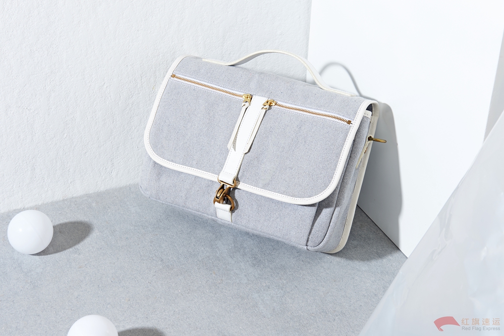 16393531687588.jpg 攝圖網_500990327_包包女士男士手提包錢包斜挎包背包(企業商用)_副本.jpg