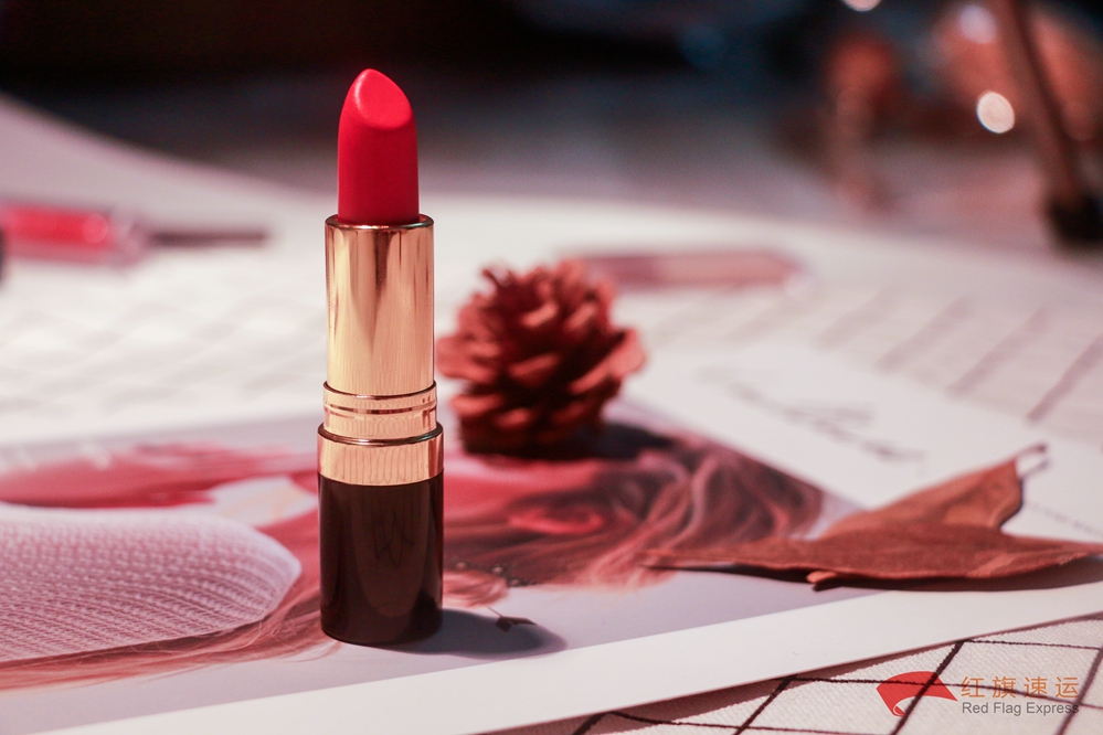 16393792964718.jpg 攝圖網_500617812_口紅(企業商用)_副本.jpg