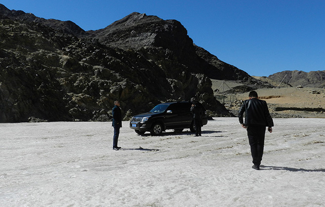 6新聞-12李華清先生出席李華清設(shè)計(jì)與三胖蛋年度戰(zhàn)略合作啟動(dòng)儀式新聞_03-05